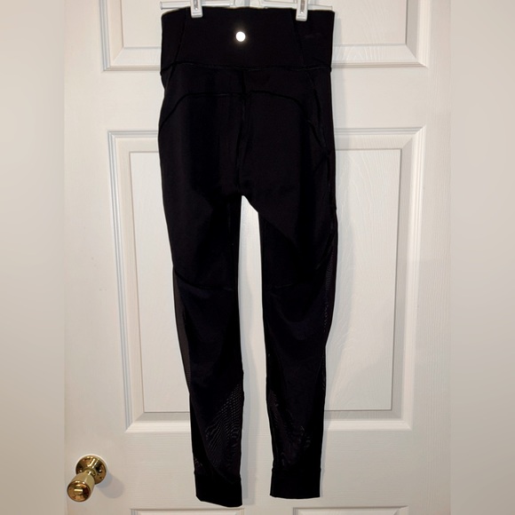 Lululemon leggings - Picture 2 of 4